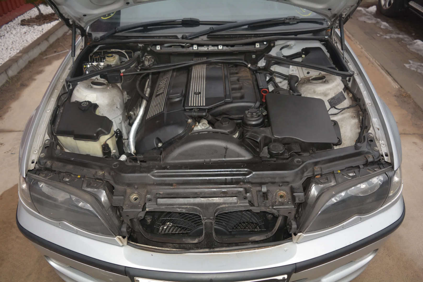 BMW 3 (E46) 330 i 2003 – 6