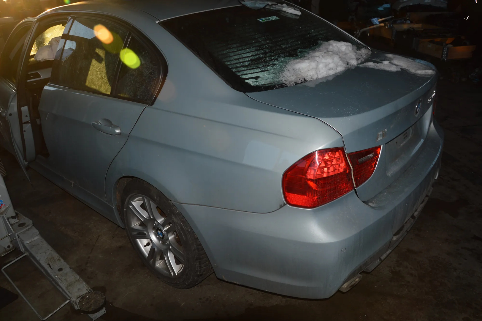 BMW 3 (E90) 320 d 2009 – 3