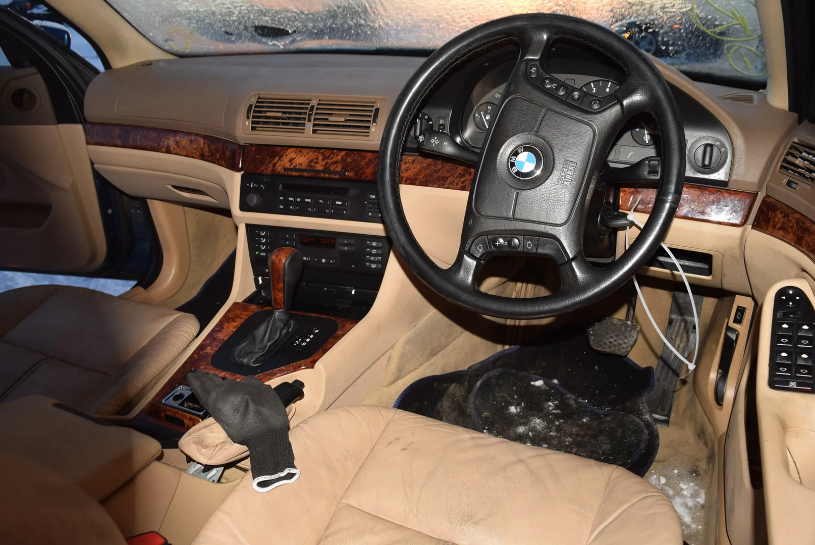 BMW 5 (E39) 525 i 2001 – 5