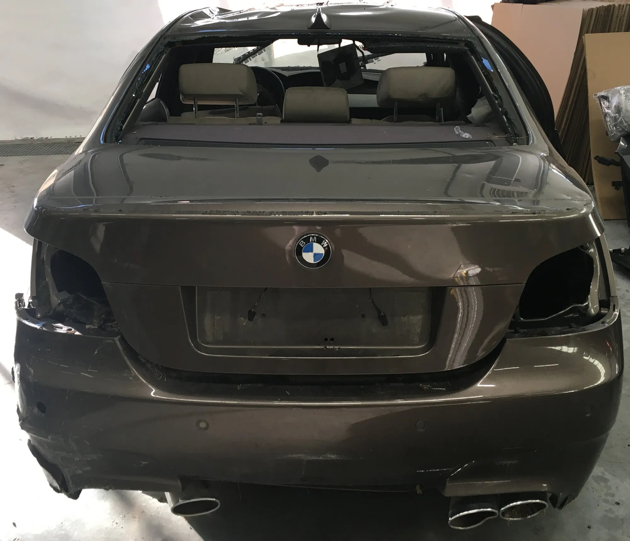 BMW 5 (E60) M5 2005 – 4