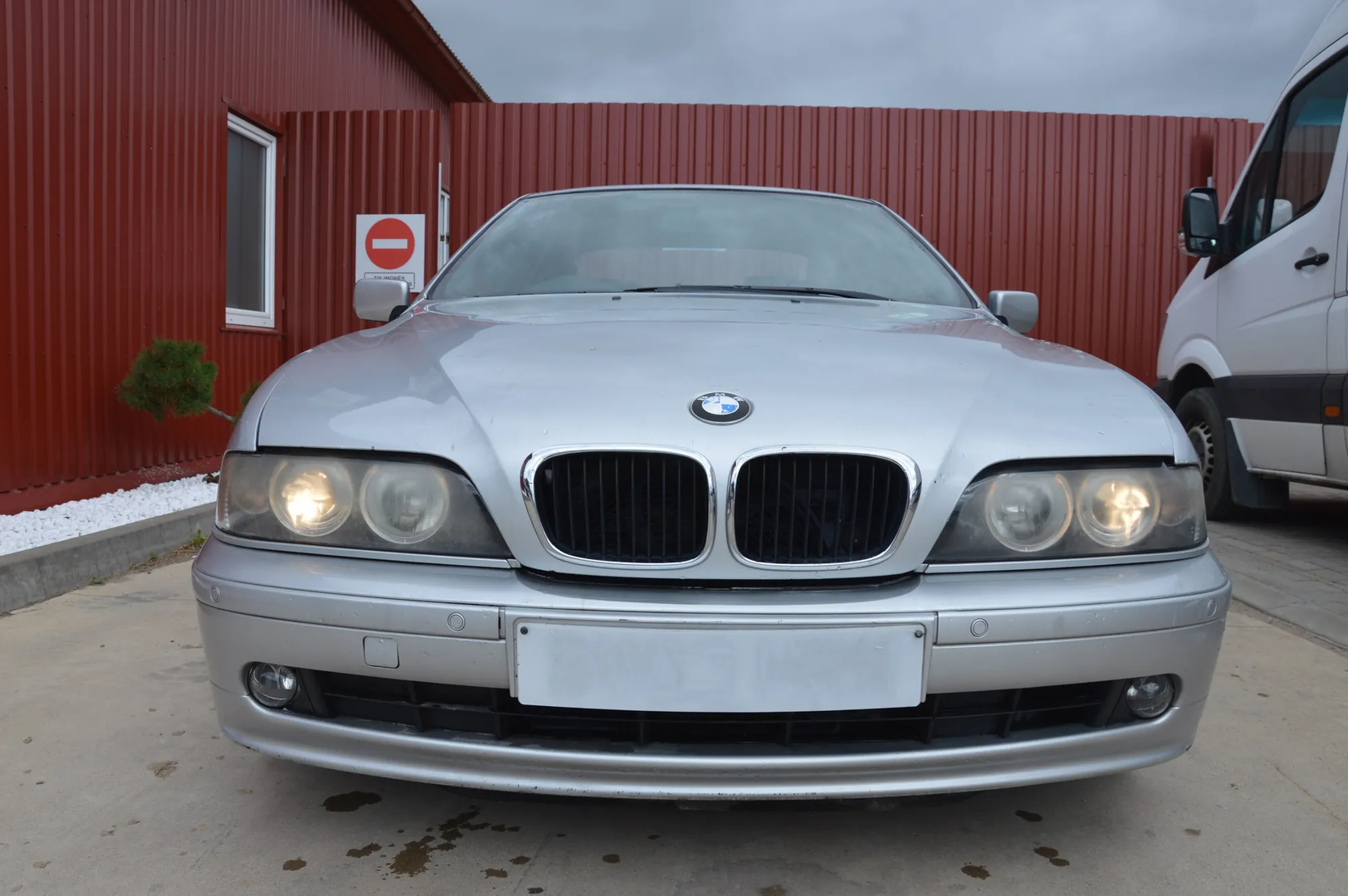 BMW 5 (E39) 520 i 2003 – 8