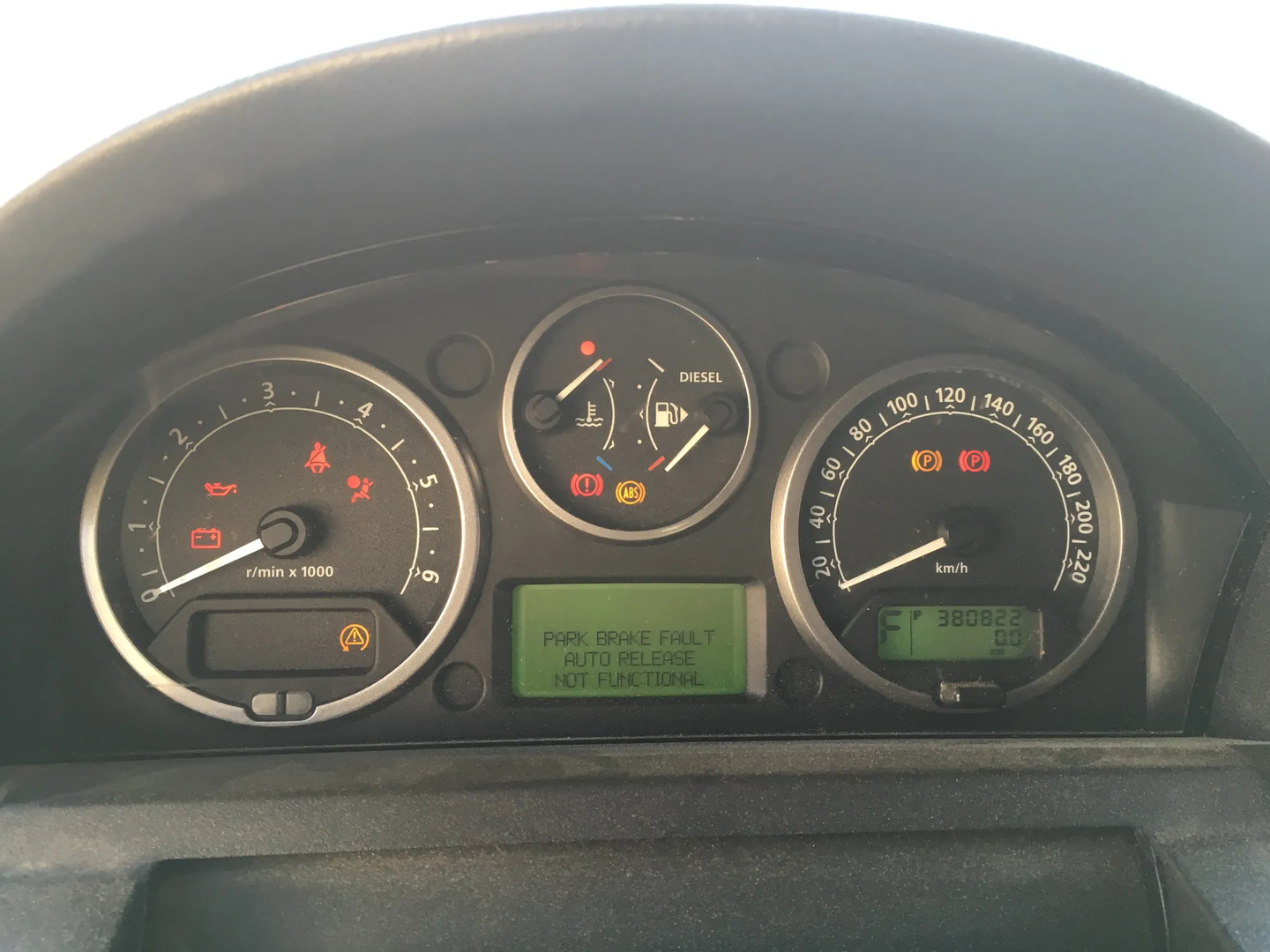 LAND ROVER RANGE ROVER SPORT (L320) 2.7 D 4x4 2006