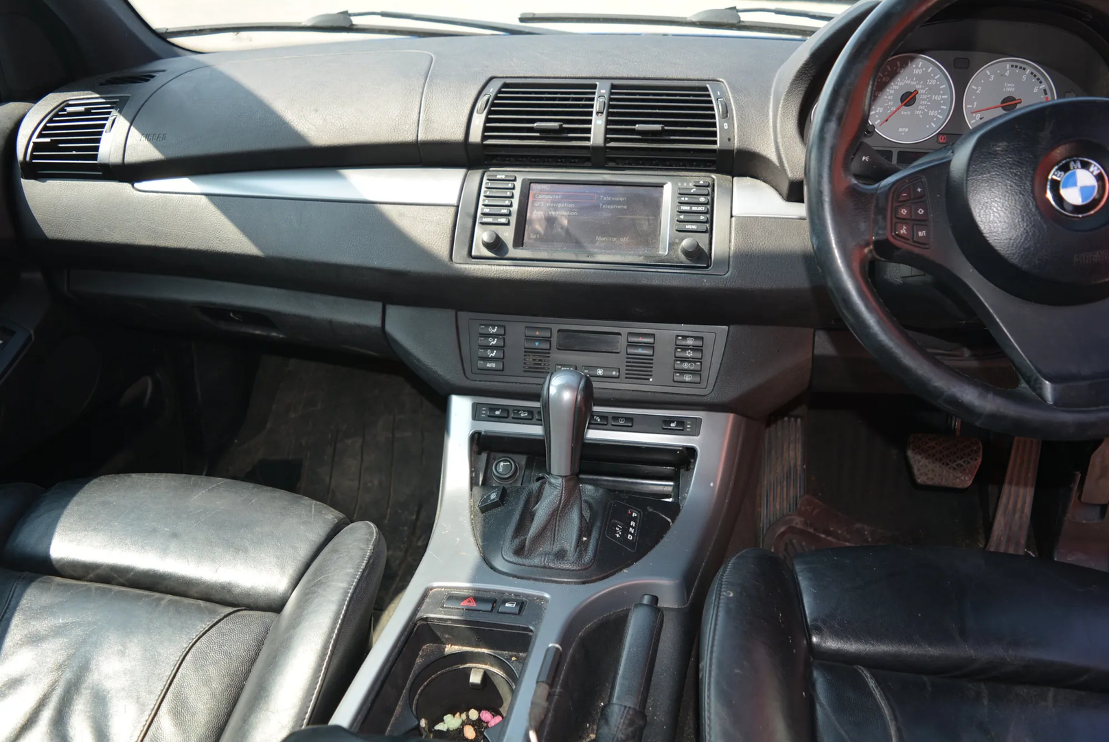 BMW X5 (E53) 4.8 is 2004 – 6