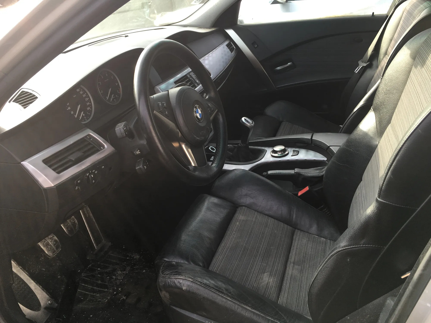 BMW 5 (E60) 525 i 2003 – 3