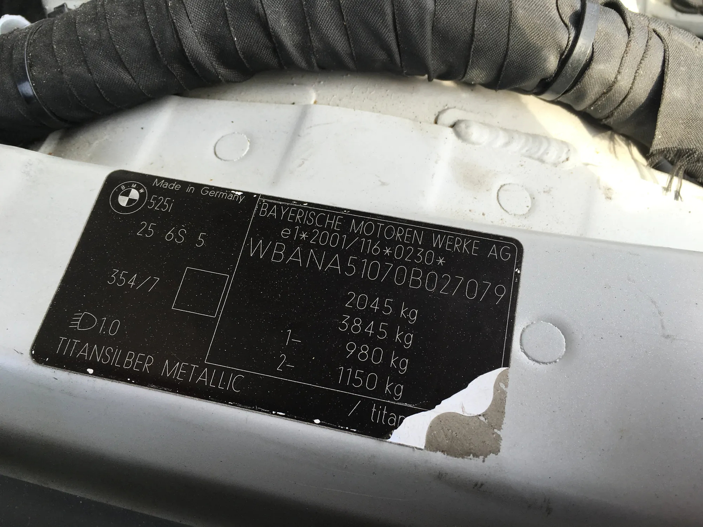 BMW 5 (E60) 525 i 2003 – 2