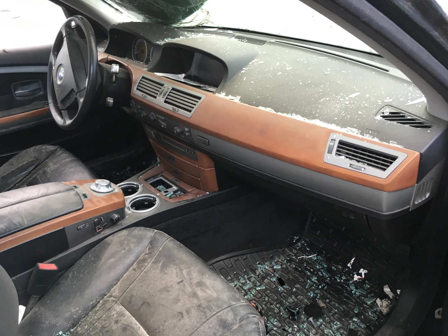 BMW 7 (E65, E66, E67) 735 i, Li 2001 – 7