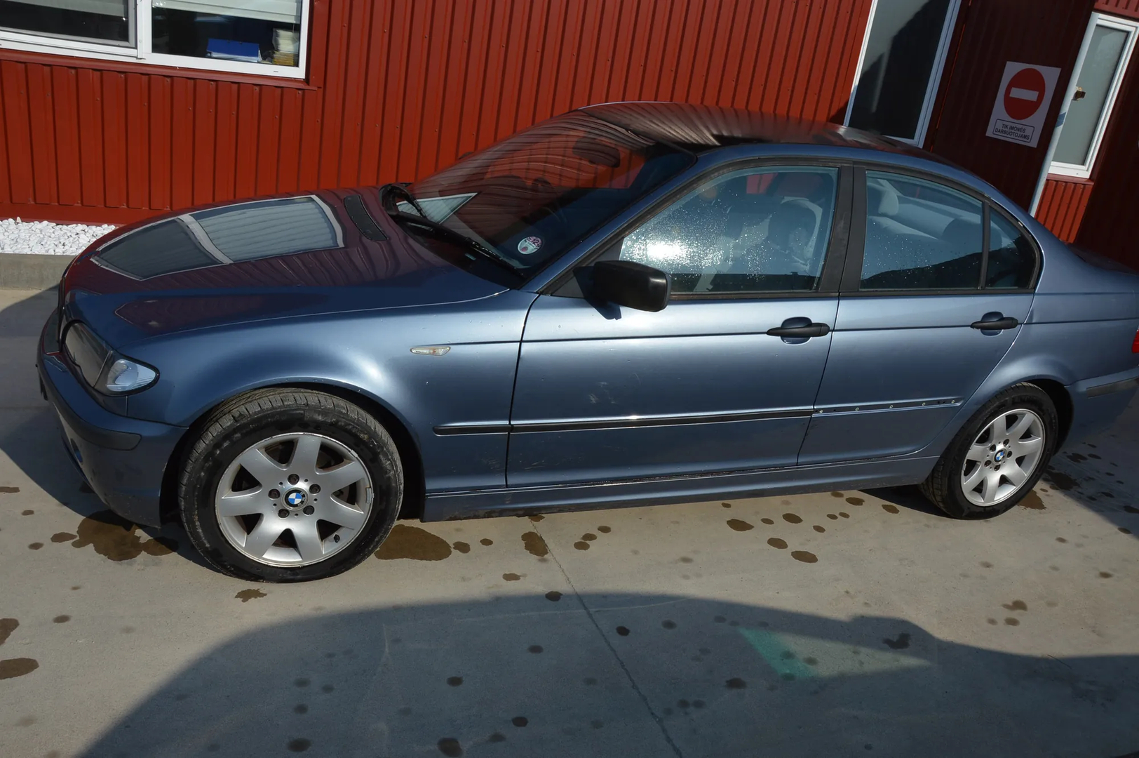 BMW 3 (E46) 318 i 2001